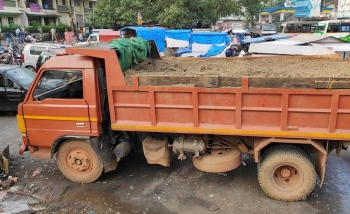 3 held for illegal sand mining in Macazana