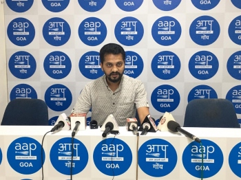 CM wants Goan engineers for toilets, but road contracts given to outsiders: AAP