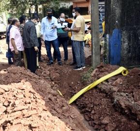 Sancoale panchayat, PWD stop work to lay gas pipeline near MES college