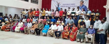 Govt should not have stopped cyberage scheme: Khaunte