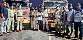 Liquor worth Rs7L seized from 2 trucks in Ponda
