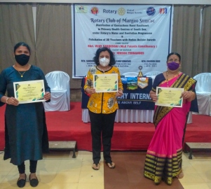 GHS Morpirla teachers felicitated