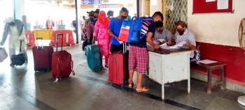 Govt officials back at Margao railway station after new SOP
