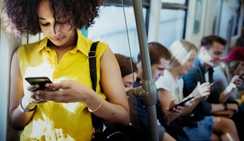Smartphones no longer linked to mental health problems