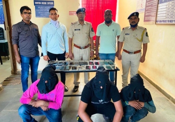 Konkan Railway police nab three; seize 23 cell phones worth Rs 5 lakh