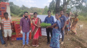 AGDAG distributes seeds, saplings to farmers