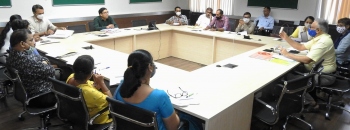 District-level committee calls for action plan to increase raids, strict enforcement of tobacco laws