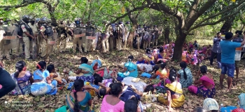 VIOLENCE ERUPTS AT MELAULI; IIT's LOCALS VS POLICE