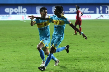 Liston brace powers Hyderabad past NorthEast