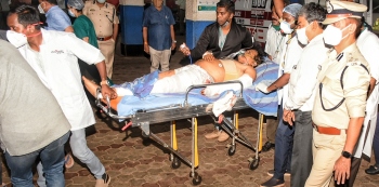 Shripad Naik suffers fractures; wife, PS killed in car accident