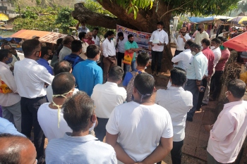 Half-day protest to demand benefits at Mopa airport
