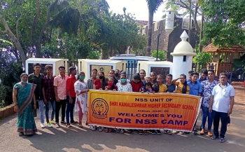 NSS students hold cleanliness drive at Tiracol Fort