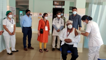 63 healthcare staff get vaccine at Valpoi CHC