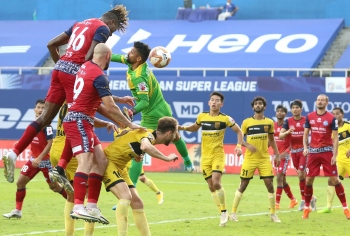 Profligate Hyderabad held goalless by Jamshedpur