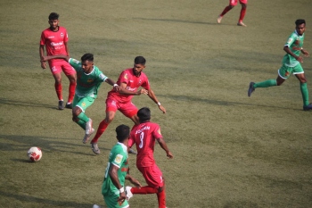 Stephen treble powers Salgaocar past Churchill Reserves