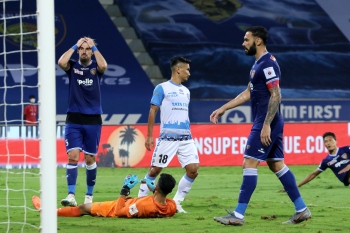 Jamshedpur keep playoff hopes alive with win against Chennaiyin