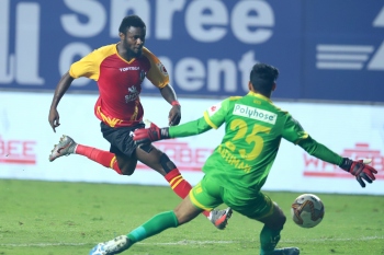 Hyderabad draw leaves East Bengal on brink