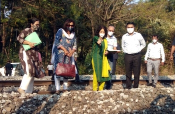 CM gauges proximity of 2nd SWR track to houses in Cansaulim, Velsao, Pale
