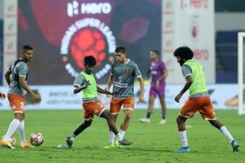 Playoffs pressure on as FC Goa face Bengaluru test