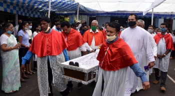 Baina parishioners mourn demise of parish priest