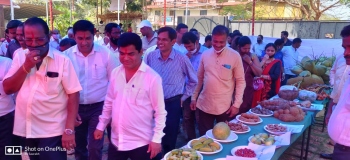 Farmers urged to adopt new technologies, become self-reliant