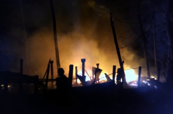 Resort goes up in flames after gas cylinders explode