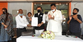 Bull owners meet NCP leaders, appeal to get dhirios legalised in State