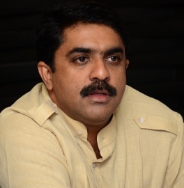 Vijai descends on Ward 5, says BJP imposes its will on people