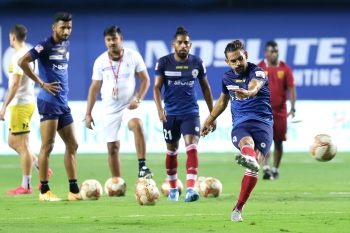 Mumbai City and ATKMB battle for League Winners Shield