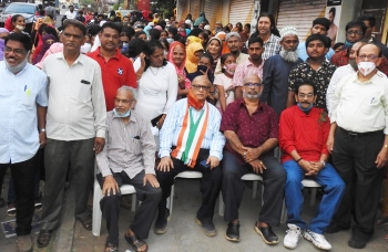 Digambar sets pitch for civic poll battle at Moti Dongor