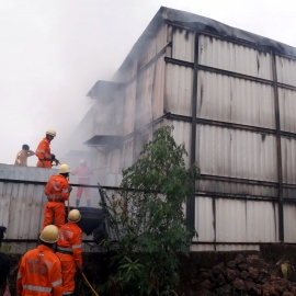Scrap worth Rs15L gutted in fire at Sankhali