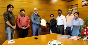 Lokamanya Coop Society renews tie up with LIC