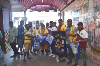 Distribution of reusable bags free of cost to people in Calangute