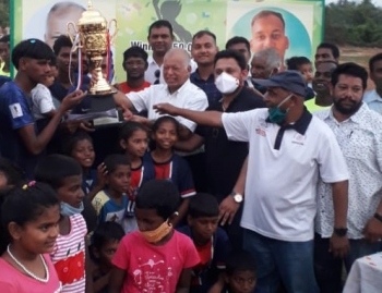 Spring Boys win 8-a-side title