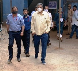 SEC, officials take stock of poll process in Cuncolim and Navelim