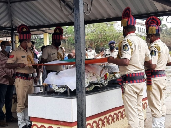 Former Speaker Sirsat cremated with full State honours in Mapusa
