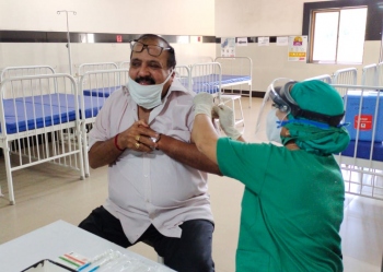 Covid jabs for above 45 yrs invokes good response at Chicalim hospital