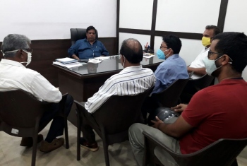 Santa Cruz locals meet MLA over water shortage in colony