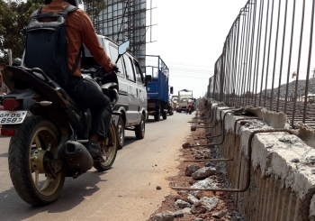 Road works near GMC: Exposed rods pose danger to motorists