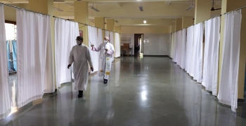 Archbishop opens Diocesan Covid centre at Old Goa