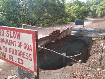 Dug-up Ganje-Usgao road poses threat to commuters
