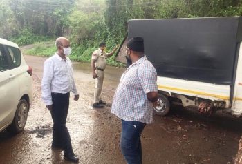 Lyndon in action; intercepts trash-laden van at Sonsodo