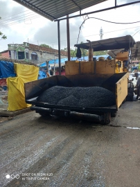 Rains halt hotmixing of roads in Valpoi