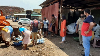 Council clears dump at chicken market in Vasco