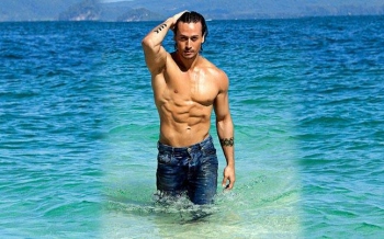 The 6-pack obsession