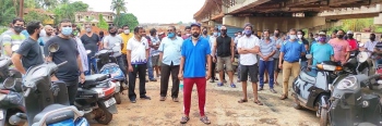 Navelkars warn those patronising goondas