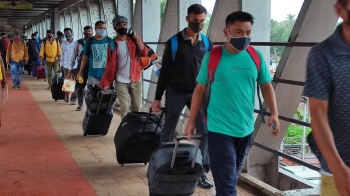 Derailed Rajdhani arrives at Margao station