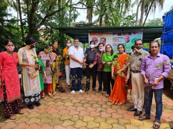St Cruz BJP distributes saplings for plantation across constituency