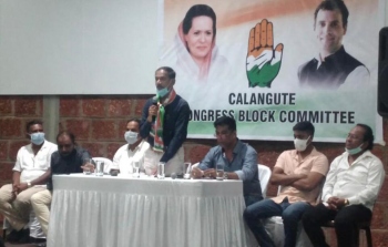 Congress workers, leaders oppose entry of Calangute MLA into party