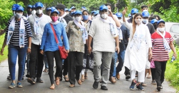 BATTLE RAGES ON A DAY AFTER HOSTILE RECEPTION AT NUVEM
